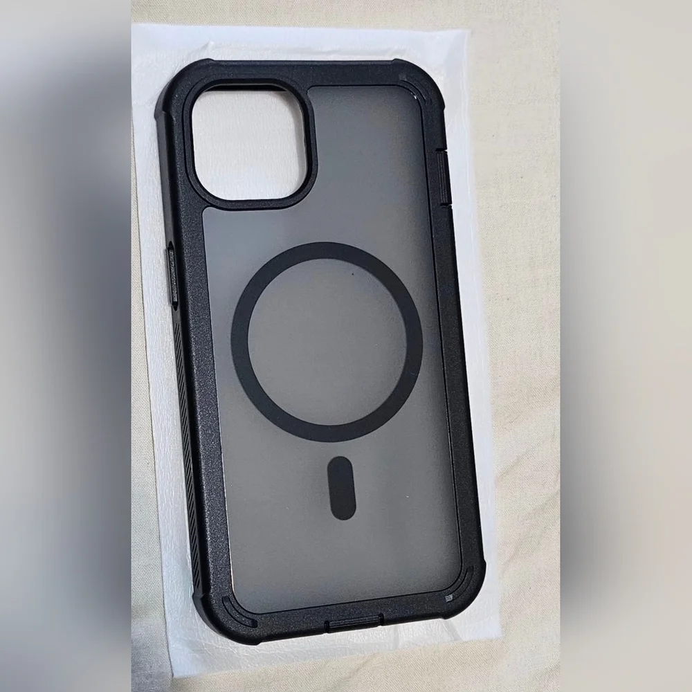 💙💚Magnetic Case for iPhone 14 ,6.1
